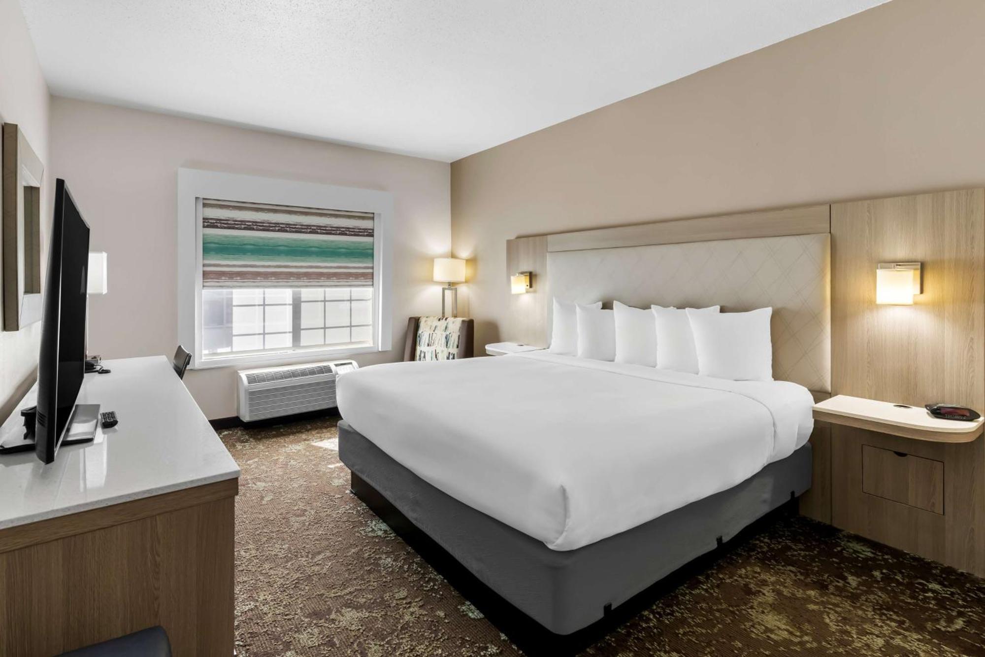 Best Western Worlds Of Fun Канзас Сити Екстериор снимка