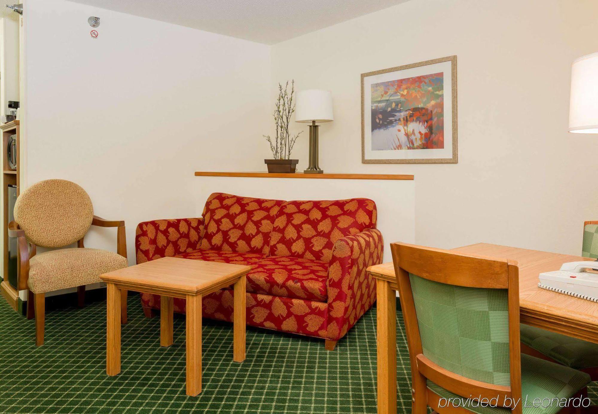 Best Western Worlds Of Fun Канзас Сити Екстериор снимка